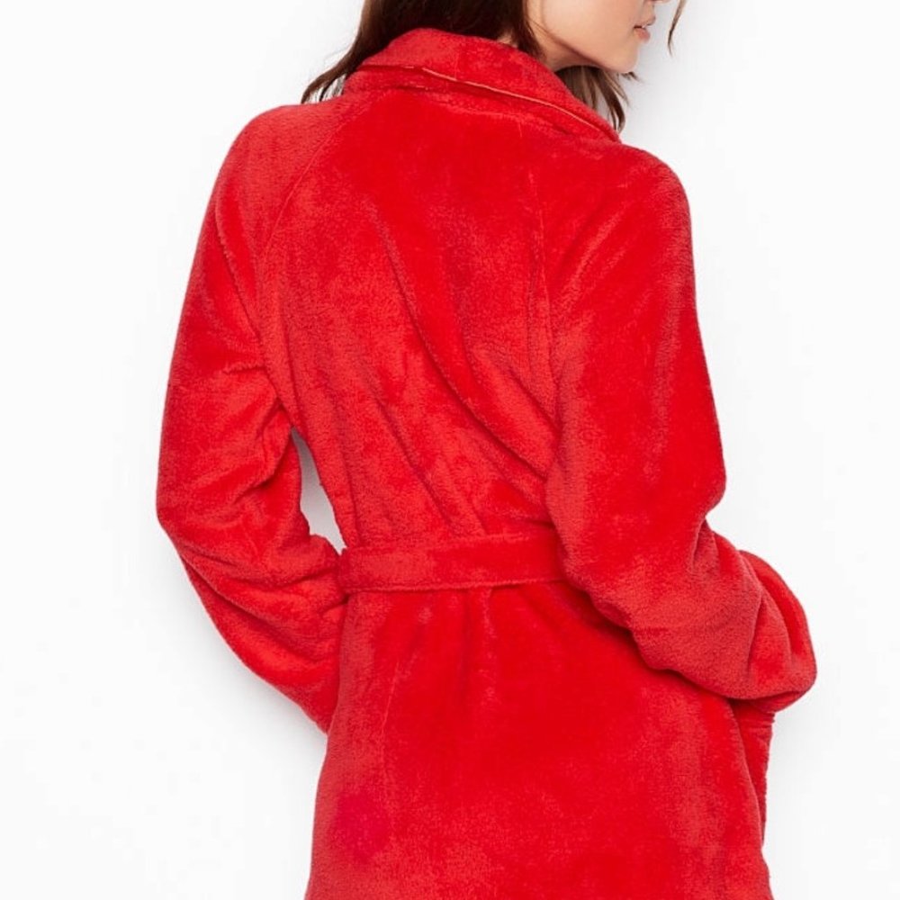 VS Cozy Robe(Red, Ivory, Mint. US M-L) - Picture 6 of 13